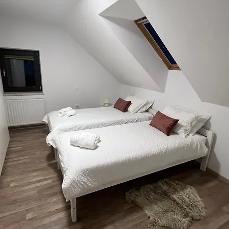 Luxury House Ledine Spodnja Idrija