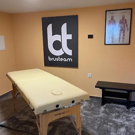 Luxury House Ledine Casa vacanze *